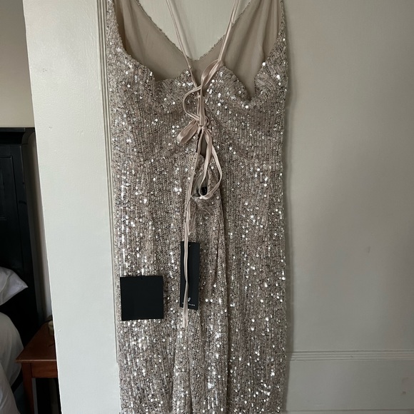 Lulus short sequin party dress - Picture 4 of 7